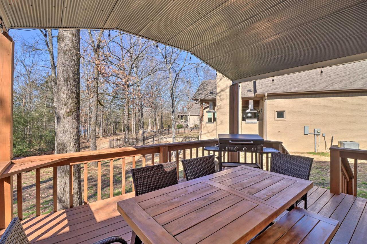 Lakefront Greers Ferry Cabin With Covered Boat Slip! Fairfield Bay Esterno foto