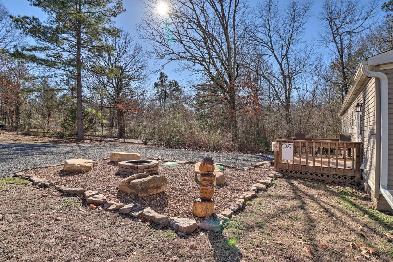 Lakefront Greers Ferry Cabin With Covered Boat Slip! Fairfield Bay Esterno foto