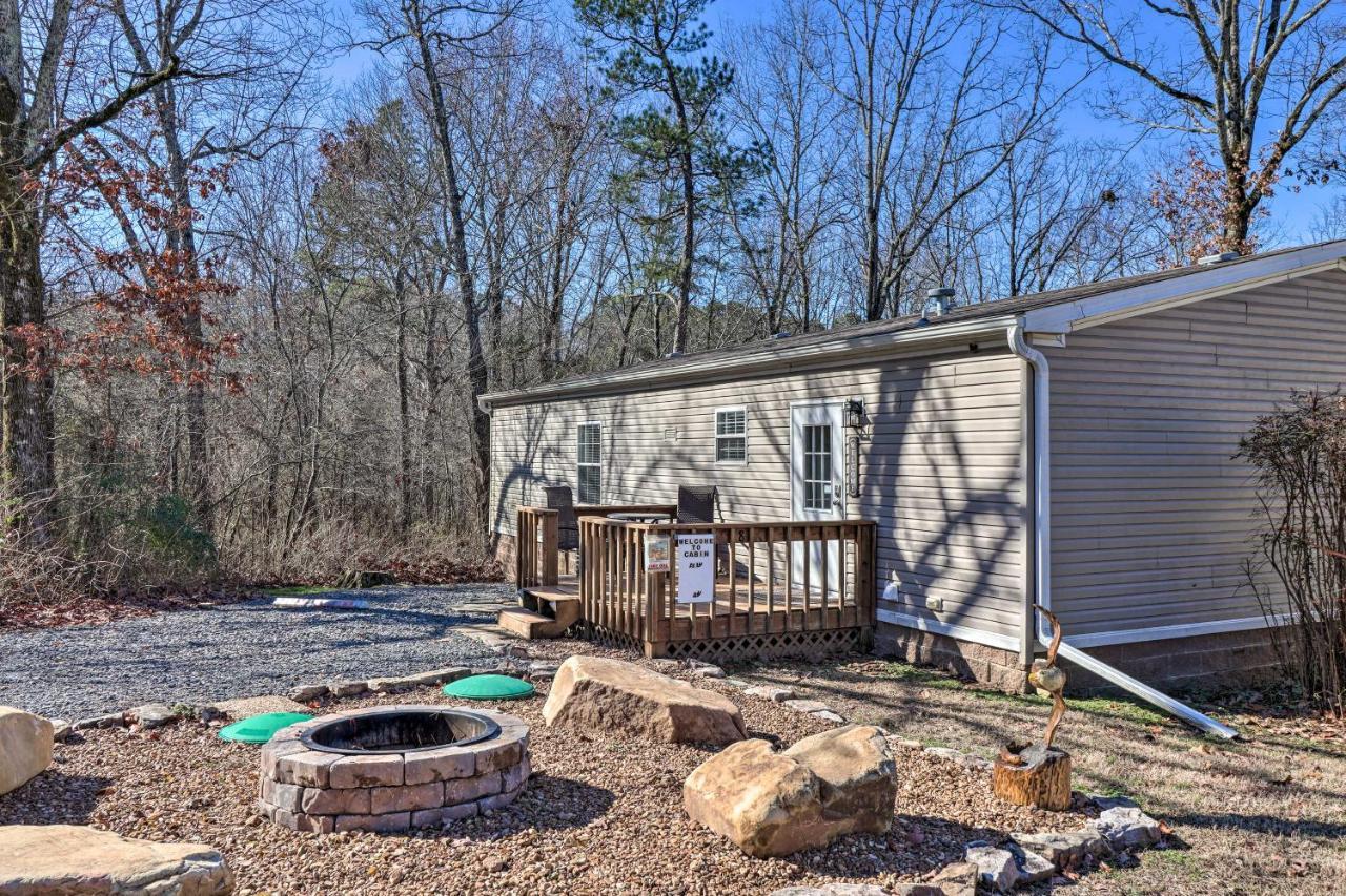Lakefront Greers Ferry Cabin With Covered Boat Slip! Fairfield Bay Esterno foto